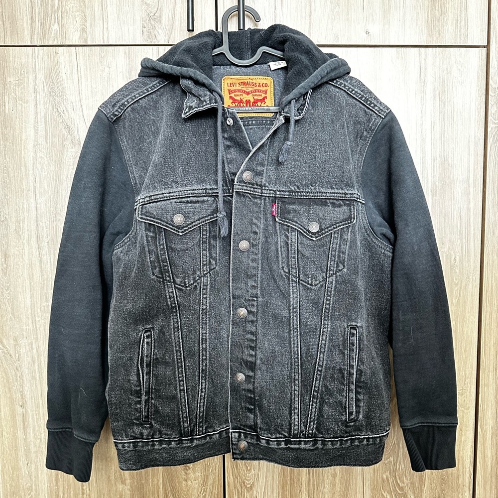 Levi's Men's Charcoal Hooded Denim Jacket